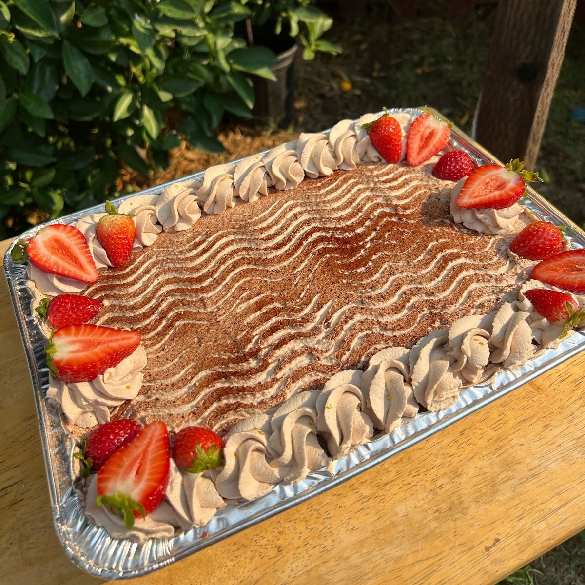 Pastel rectangular: Dulce de leche con nuez